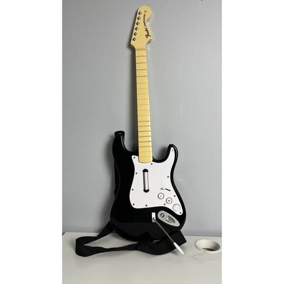 Rockband Fender Stratocaster Wireless Nintendo Wii Guitar 19091 *NO DONGLE* - Picture 1 of 9